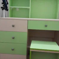 تخت ،تشک ، کتابخانه ، میز کامپیوتر صندلی