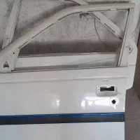 بدنه رنگ فابریک پارس مدل ۴۰۱ سفید