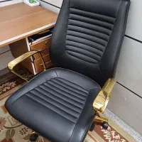 میز و صندلی اداری