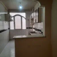 ۴۵ متر آپارتمان/ خوش نقشه/ طبقه اول