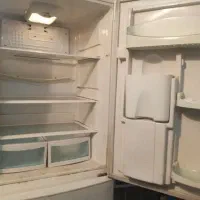 یخچال فریزر برفکی کاملا سالم