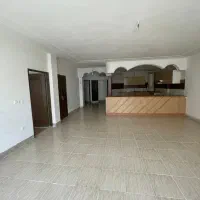 آپارتمان 140متری/نورگیری ازدو جهت