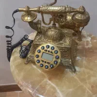 خط تلفن ثابت