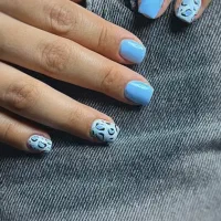 تخفیف ویژه کاشت ناخن در الهیه کاشانی|خدمات آرایشگری و زیبایی|کرمانشاه, |دیوار