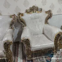 مبل نیمه سلطنتی