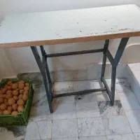 میز چرخ خیاطی