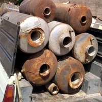 خرید انواع ۰ضایعات۰ روز آهن درب منزل۰۰۰|عمده‌فروشی|کاشان, |دیوار