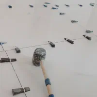 کاشی و سرامیک کار باسابقه