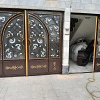 نقاشی ساختمان پلاستیک وروغنی واکرولیک