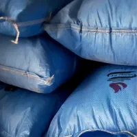 کود سفید دانه ریز