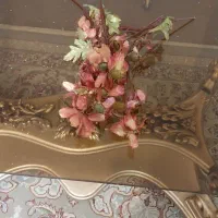 گل مصنوعی میخک و رز و کاج تزیئنیو گل شاخه ای|گل مصنوعی|اصفهان, شفق|دیوار