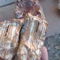 سنگ کوارتز دار.بسیار زیبا