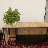 میز و قفسه فروشگاهی