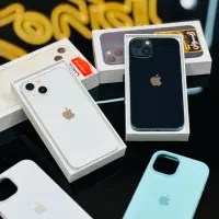 آیفون 13 نرمال در حد نو بسیار تمیز باتری 88 za