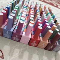 لاکژل سالنی