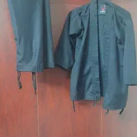 لباس دفاع شخصی بچگانه و  کمربند ورزشی