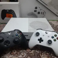 xbox one s 1TB ایکس باکس وان اس در حد نو ۲ دسته