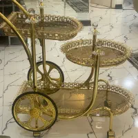 میز بار یا همون شیرینی خوری.  میوه خوری سه طبفه