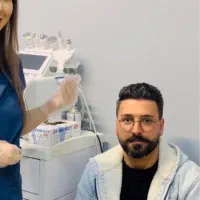 کاشت مو بهترین متخصصان تهران در اراک باتخفیف ویژه