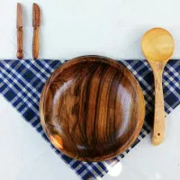 تولیدی عمده ظروف چوبی خراطی|عمده‌فروشی|رشت, پیرکلاچای|دیوار