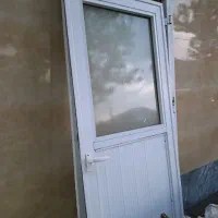 درب انباری ، سرویس ، پشت بام