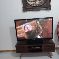 تلویزیون ۵۰ اینج ال جی