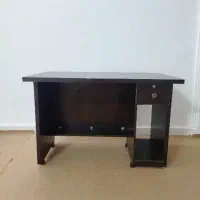 میز تحریر کامپیوتر