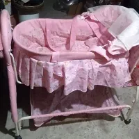 گهواره چرخدار