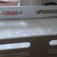 تخت گهواره ای درحد نو فقط دوماه استفاده شده