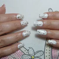 تخفیف ۵۰ درصدی خدمات ناخن به مناسبت شب یلدا|خدمات آرایشگری و زیبایی|رشت, باهنر|دیوار