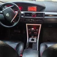 خودرو ام جی 550