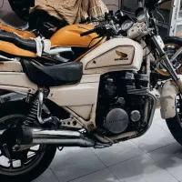 مدتور هوندا ۷۵۰ سی بی ایکس