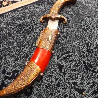 شمشیر تزئینی|کلکسیون اشیاء عتیقه|قم, یزدان‌شهر|دیوار