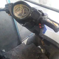 ماشین ۴ چرخ برقی