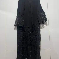 لباس مجلسی و کلاه تابستونی