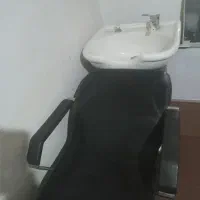 سرشور و صندلی ارایشگاه