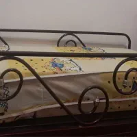تخت کودک فلزی