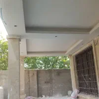 شاگرد و بنا گچکار