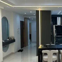 مغازه 210 متر / بر خیابان زرهی