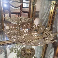 ویترین برنجی ( بوفه برنز ) با دکوری|بوفه، ویترین، کنسول|قرچک, میرزائی شمالی|دیوار