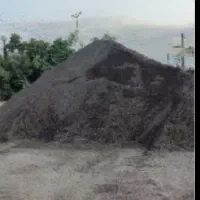 کارگر مصالح ساختمانی