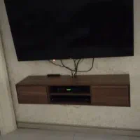 تلوزیون ۵۸اینج به همراه باکس زیر به فروش میرود