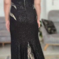 لباس مجلسی|لباس|بومهن, |دیوار