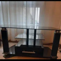 میز تلویزیون شیشه ای