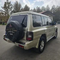 پاجرو بهمنی دنده ای|خودرو سواری و وانت|کرج, شهرک بنفشه|دیوار