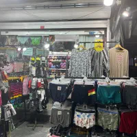 فروشنده خانوم(بازار پردیس)