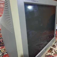 مانیتور قدیمی|رایانه رومیزی|خوی, |دیوار