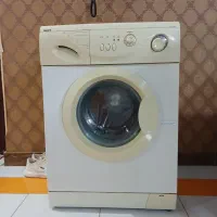 با سلام لباس شویی درحده نو|ماشین لباسشویی و خشککن لباس|رشت, استقامت ۱|دیوار