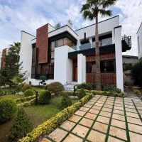 ویلاساحلی/۴۰۰متری/فول‌امکانات/داخل‌مجتمع‌وازیوار