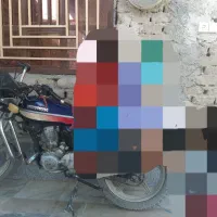 مدارک کامل حتی سوخت و بیمه داره مدل ۹۳